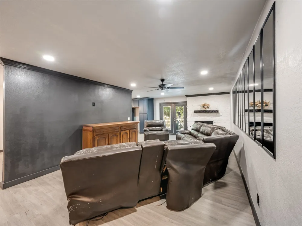 1825 Xenophon Avenue Tulsa, OK 74127