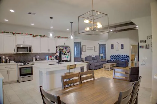 2420 W King Lane Claremore, OK 74019