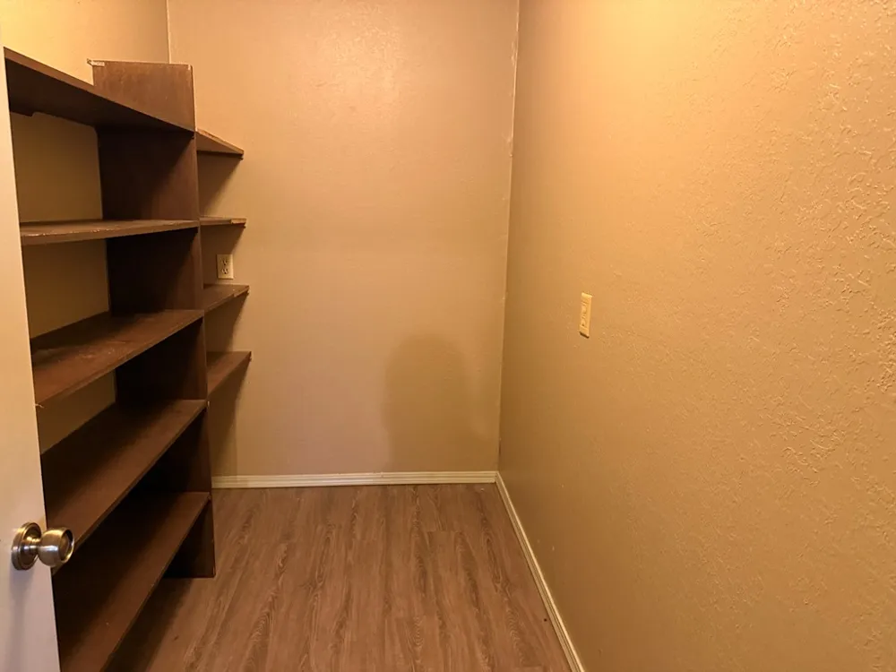 400 S Hemlock Avenue Broken Arrow, OK 74012