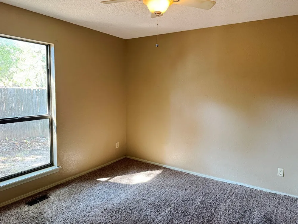 400 S Hemlock Avenue Broken Arrow, OK 74012