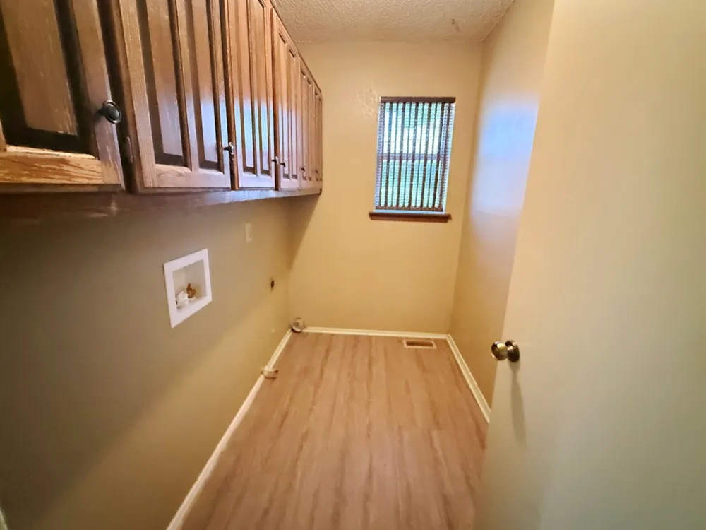 400 S Hemlock Avenue Broken Arrow, OK 74012