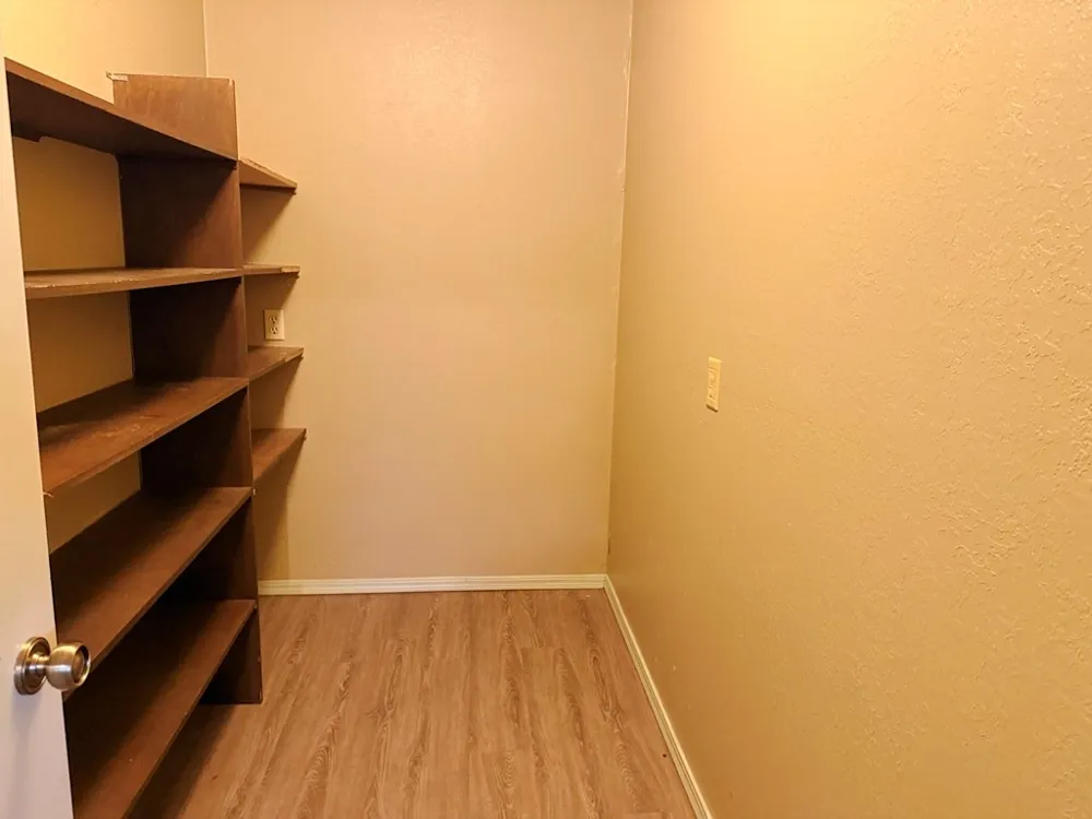 400 S Hemlock Avenue Broken Arrow, OK 74012