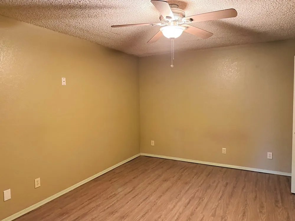 400 S Hemlock Avenue Broken Arrow, OK 74012