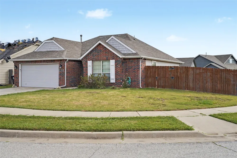 4403 35th Street Broken Arrow, OK 74014