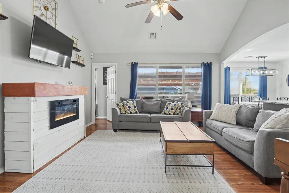 4403 35th Street Broken Arrow, OK 74014
