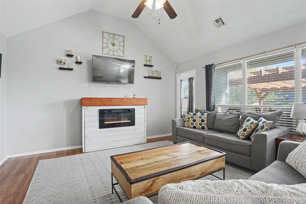 4403 35th Street Broken Arrow, OK 74014