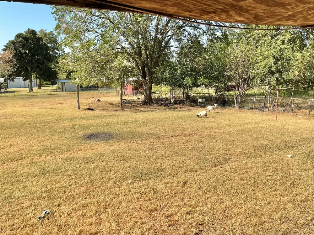 6455 Kifer Avenue Kingston, OK 73439