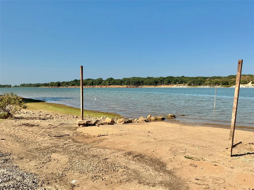 6455 Kifer Avenue Kingston, OK 73439