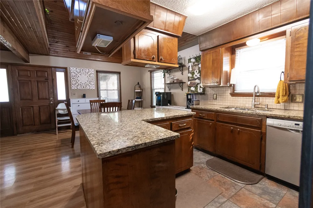 1415 W Bert Street Claremore, OK 74017