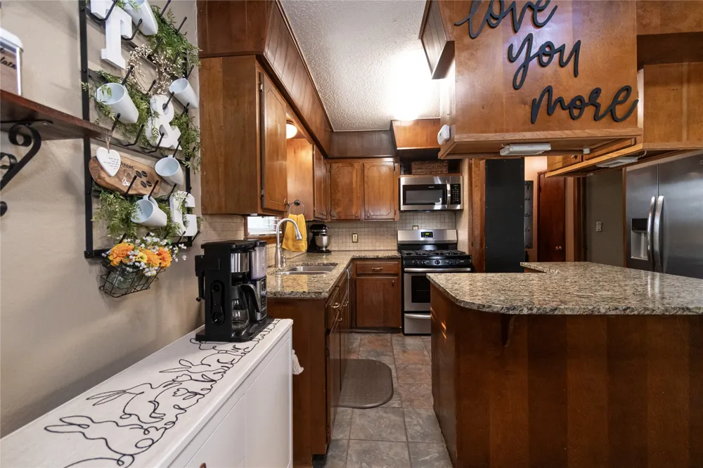 1415 W Bert Street Claremore, OK 74017