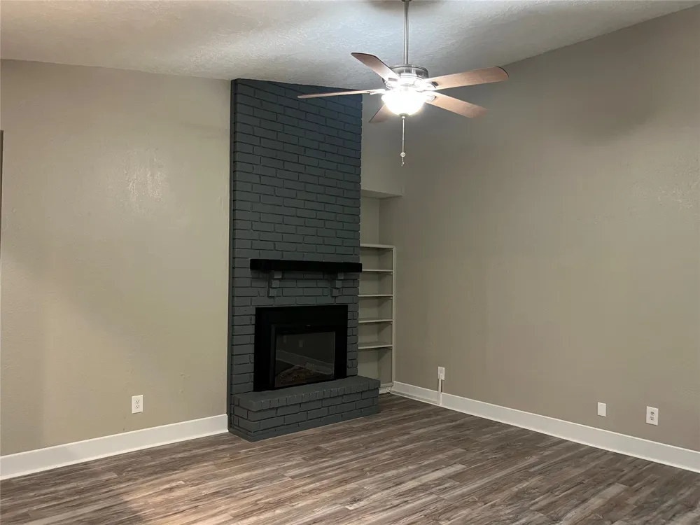 3915 S 131st EastAvenue W Tulsa, OK 74134
