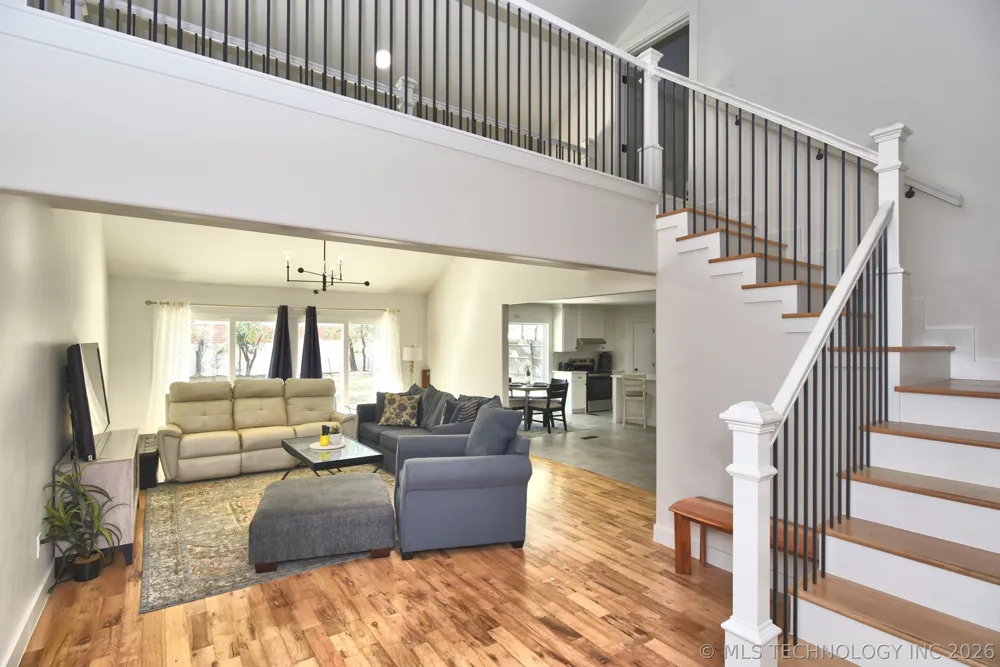 9022 E 60th Street Tulsa, OK 74145