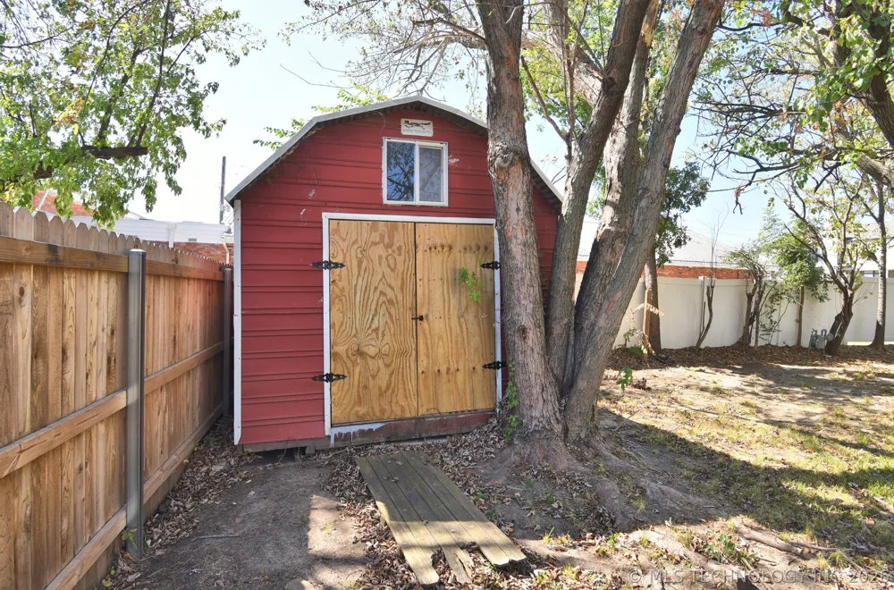 9022 E 60th Street Tulsa, OK 74145