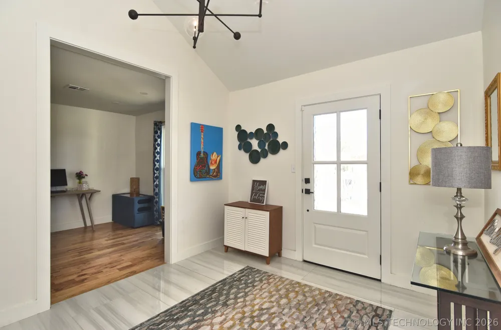 9022 E 60th Street Tulsa, OK 74145