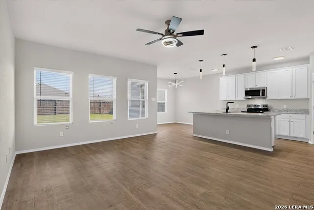3300 Ridge Pl Seguin, TX 78155