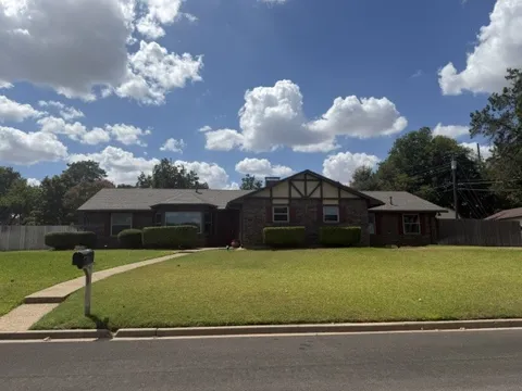 600 Mountain Lake Drive