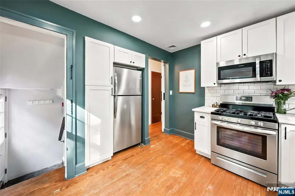 724 Eagle Rock Avenue West Orange, NJ 07052