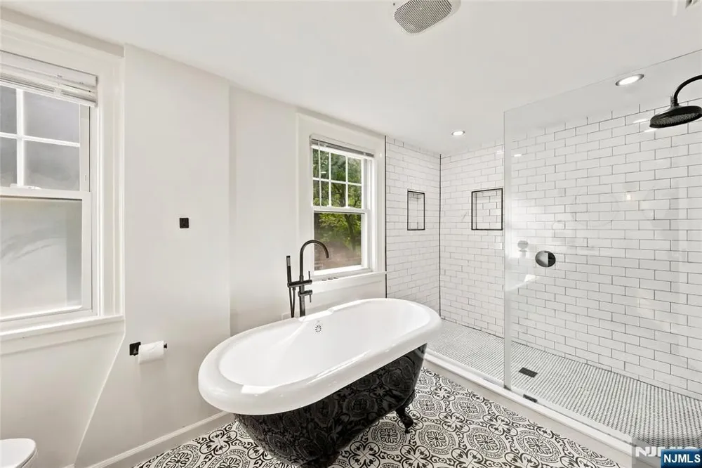 724 Eagle Rock Avenue West Orange, NJ 07052