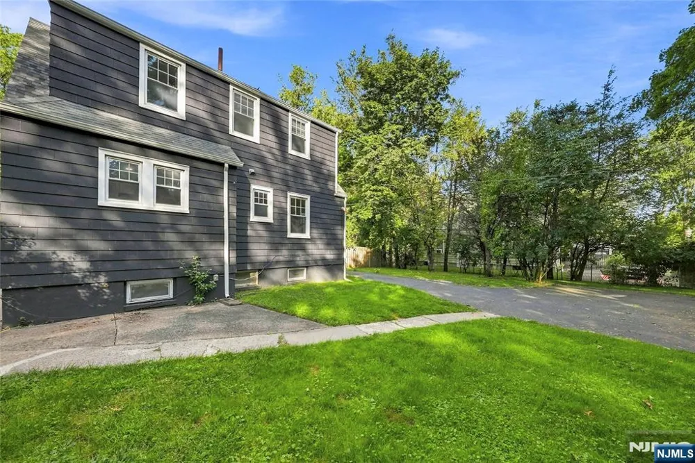 724 Eagle Rock Avenue West Orange, NJ 07052