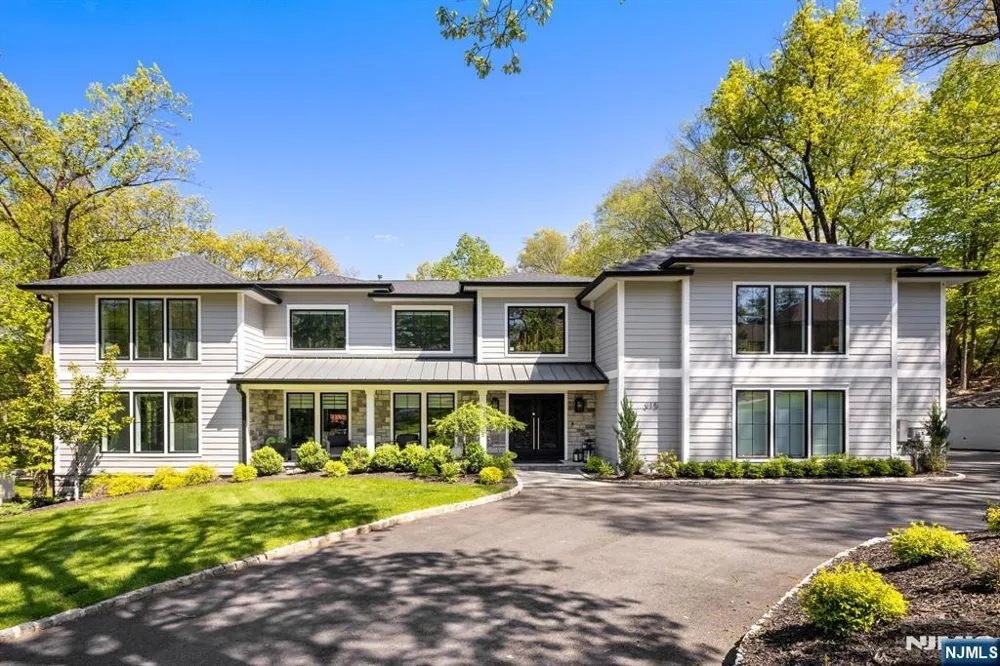 315 Freemans Lane Franklin Lakes, NJ 07417
