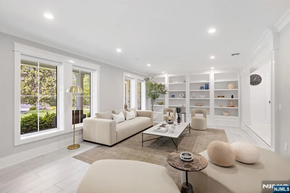 315 Freemans Lane Franklin Lakes, NJ 07417