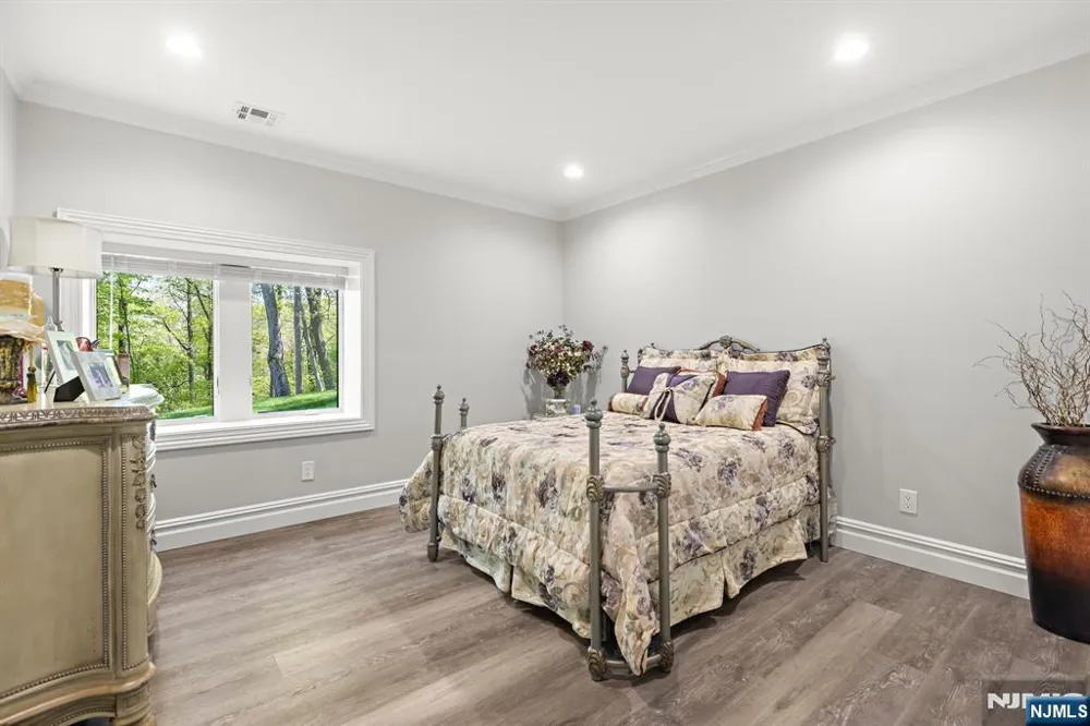 315 Freemans Lane Franklin Lakes, NJ 07417