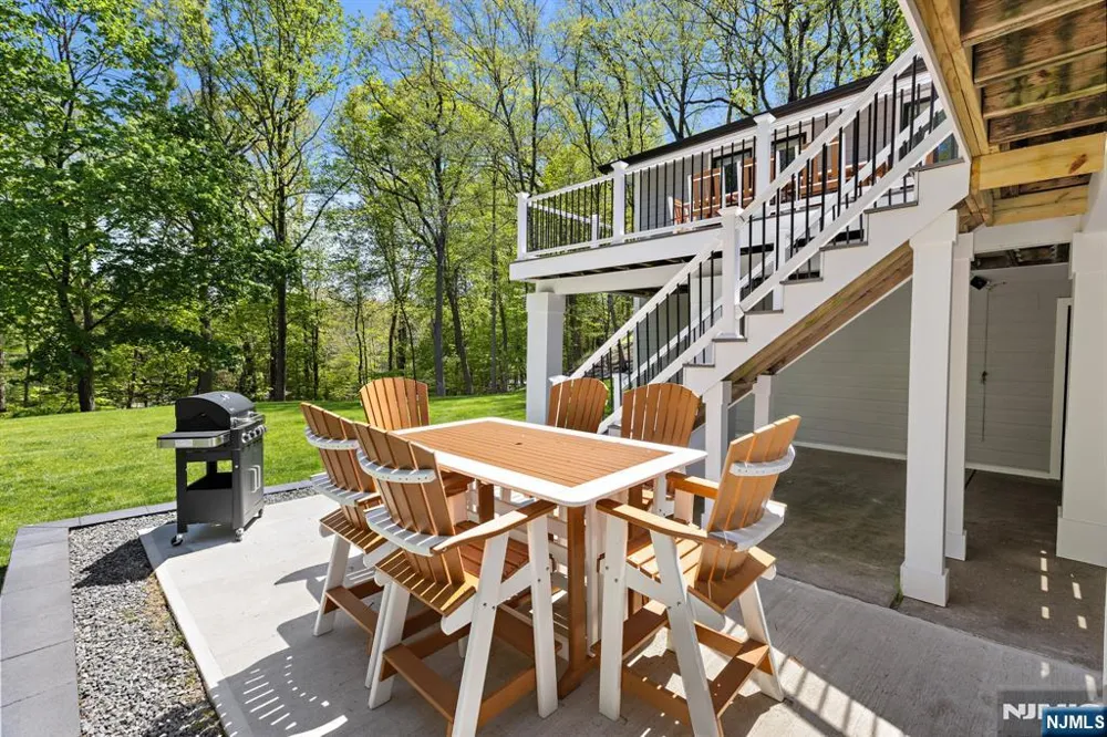 315 Freemans Lane Franklin Lakes, NJ 07417