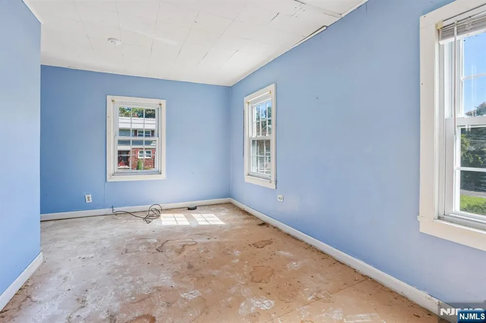 162 Chestnut Street Boonton Town, NJ 07005