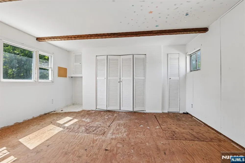 162 Chestnut Street Boonton Town, NJ 07005