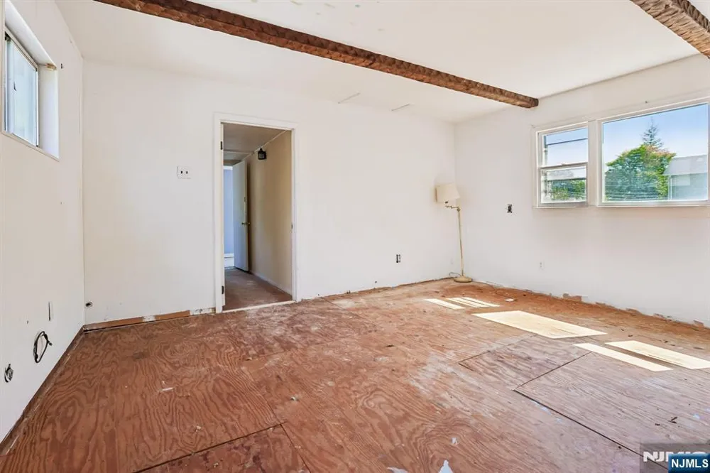 162 Chestnut Street Boonton Town, NJ 07005