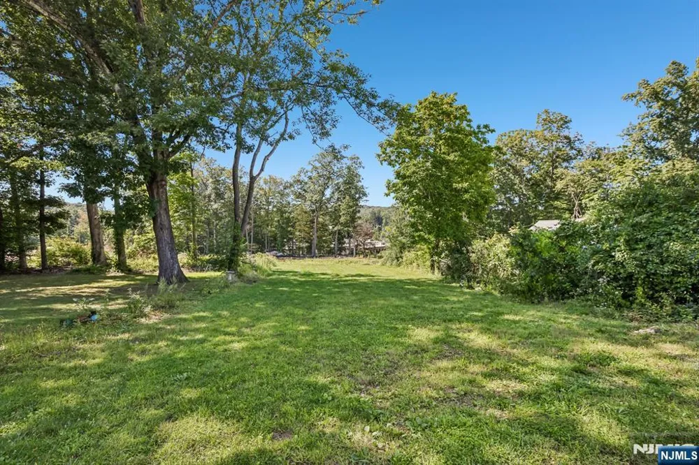 162 Chestnut Street Boonton Town, NJ 07005