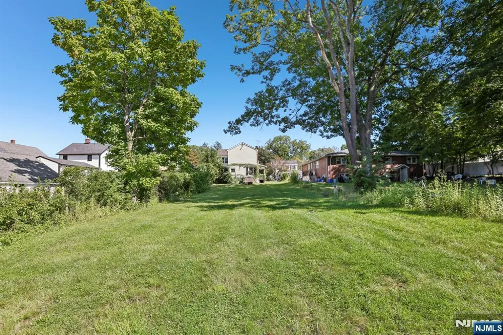 162 Chestnut Street Boonton Town, NJ 07005