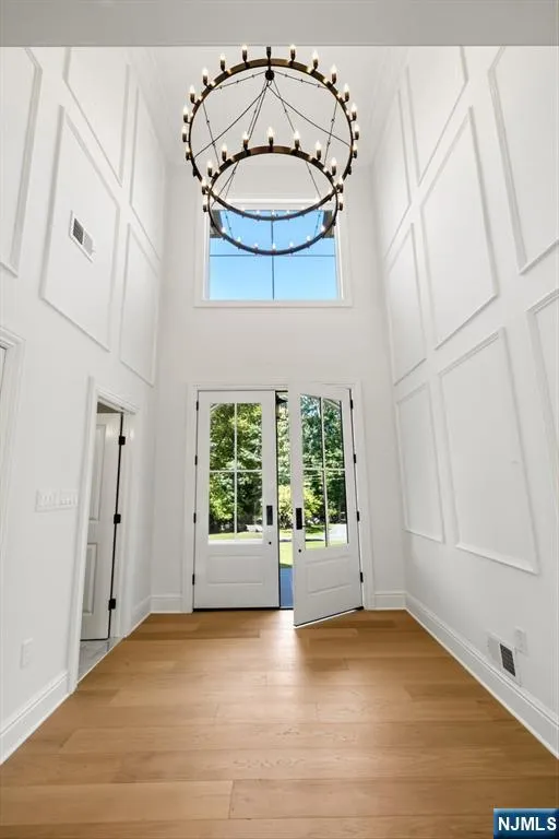 56 Clover Lane Upper Saddle River, NJ 07458