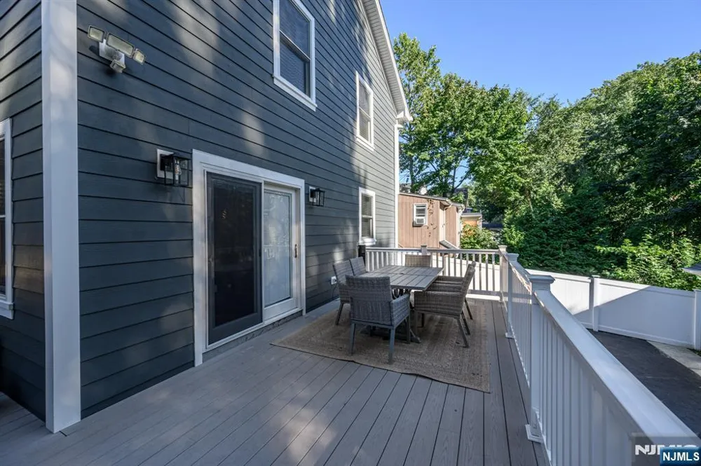 280 Van Nostrand Avenue Englewood, NJ 07631