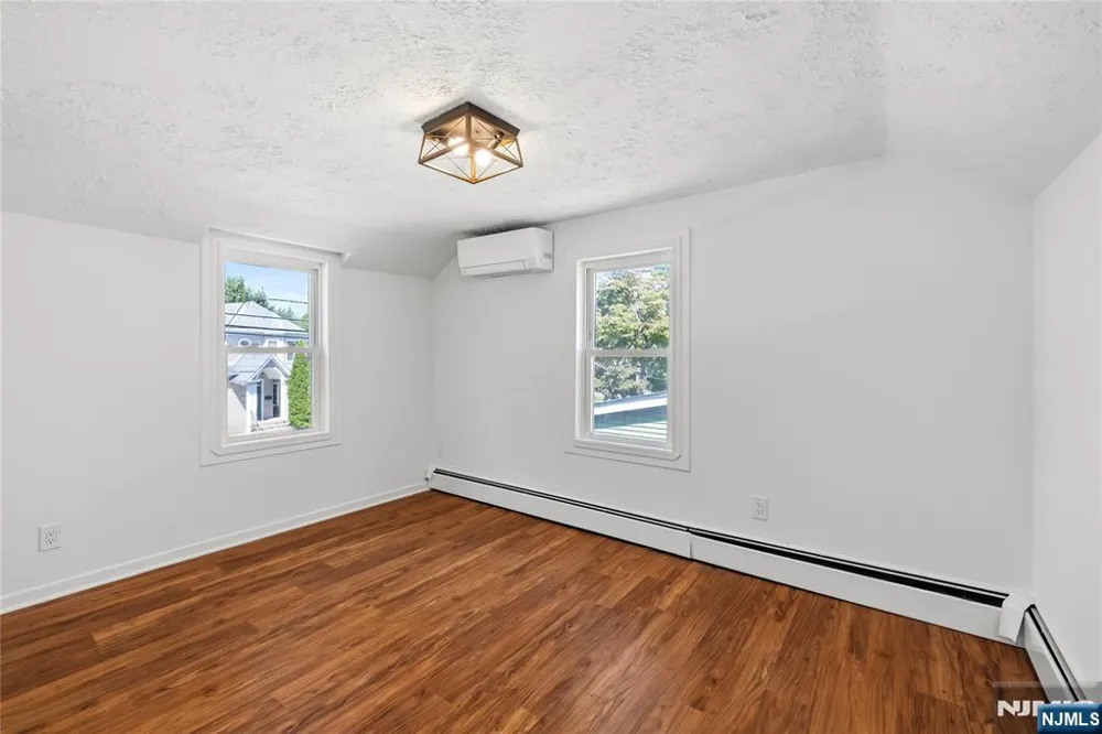 437 4th Avenue Westwood, NJ 07675