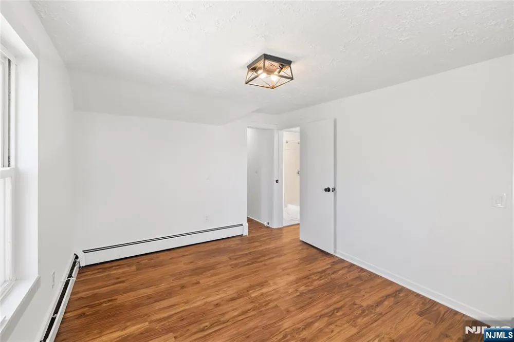 437 4th Avenue Westwood, NJ 07675