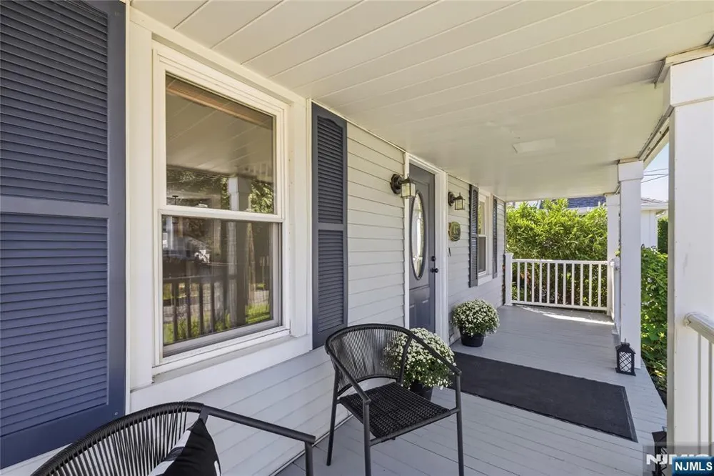 437 4th Avenue Westwood, NJ 07675