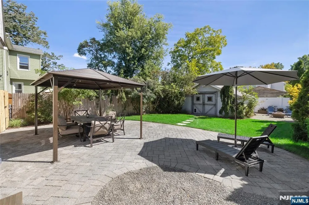437 4th Avenue Westwood, NJ 07675