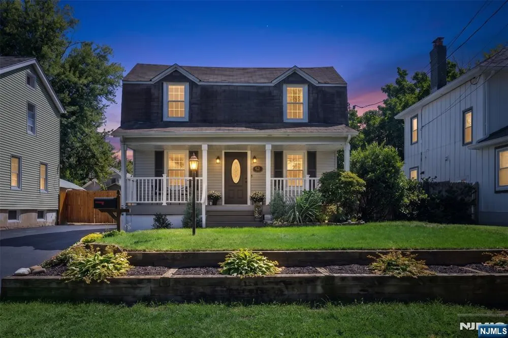 437 4th Avenue Westwood, NJ 07675