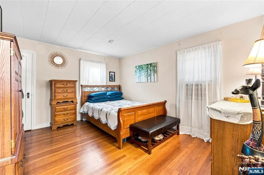 253 Birchwood Road New Milford, NJ 07646