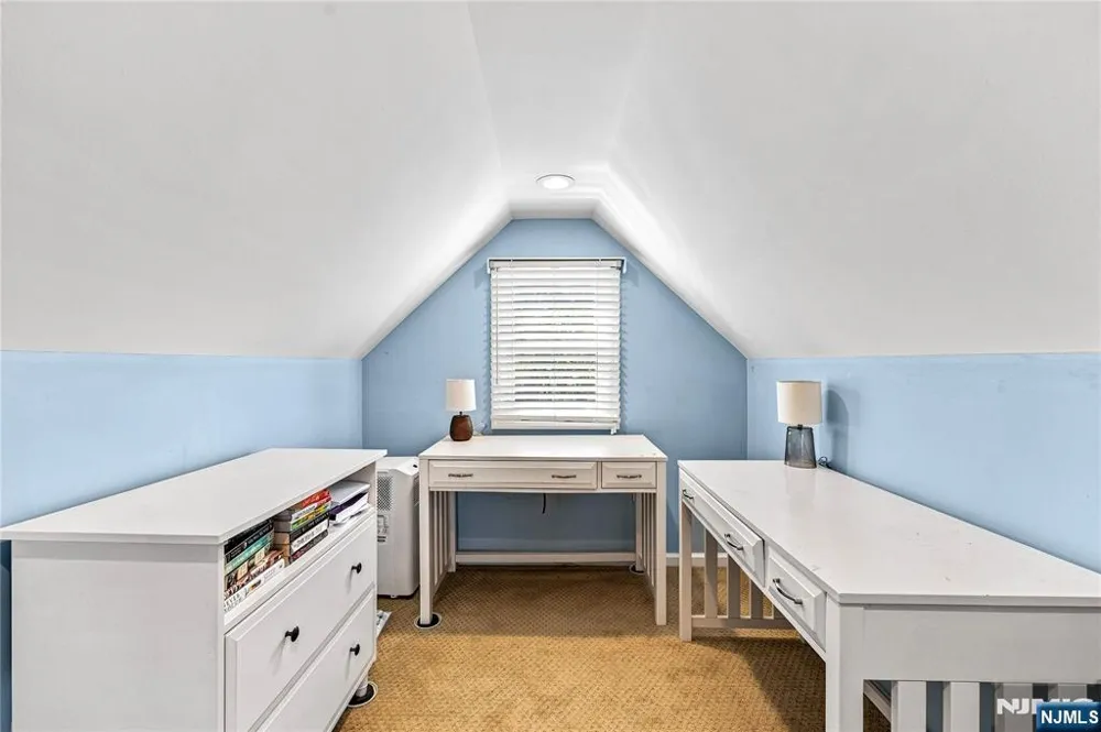 253 Birchwood Road New Milford, NJ 07646