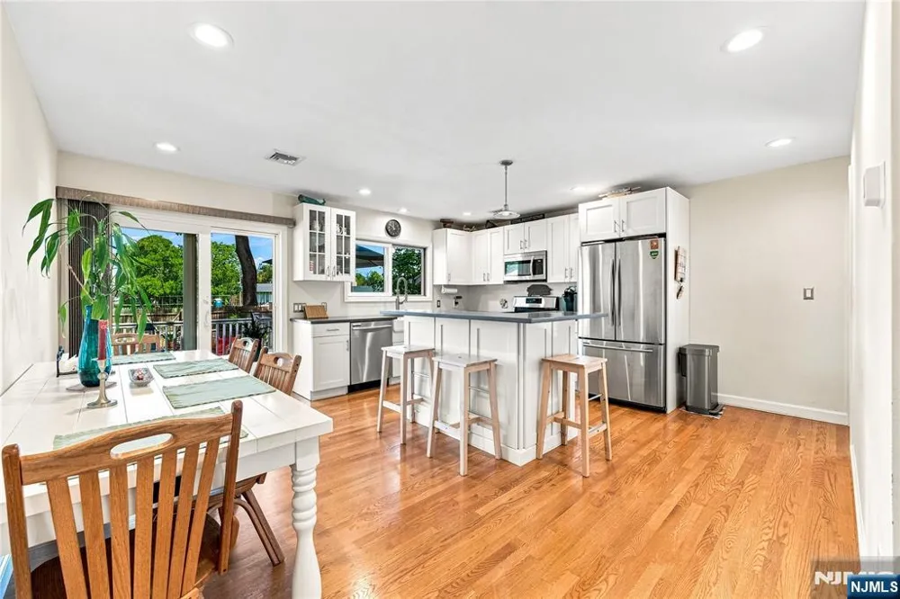 253 Birchwood Road New Milford, NJ 07646