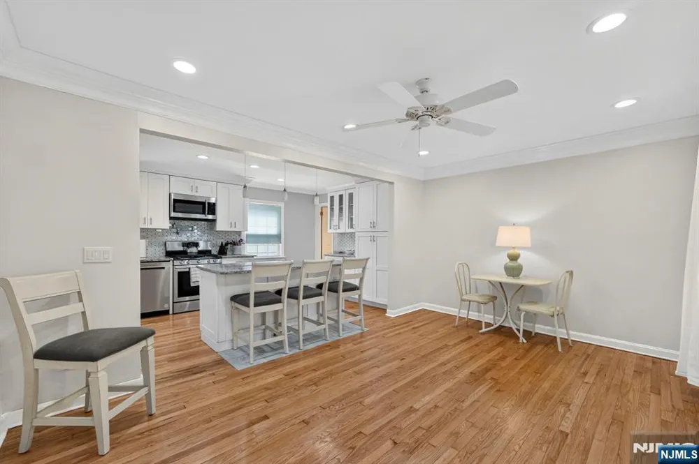 410 Chestnut Street Paramus, NJ 07652
