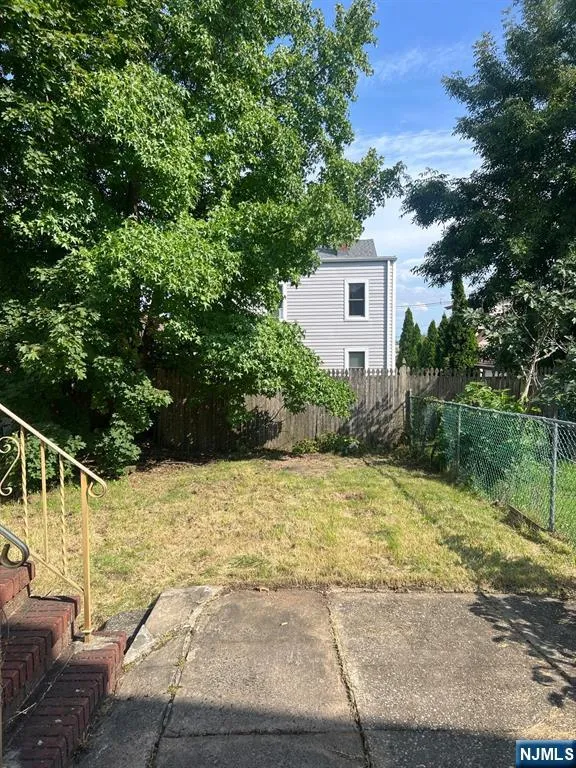 106 Morgan Place North Arlington, NJ 07031