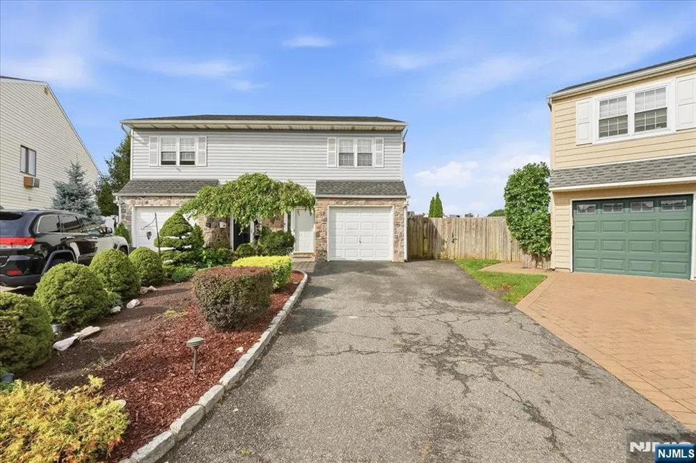 57 Reilly Court Hackensack, NJ 07601