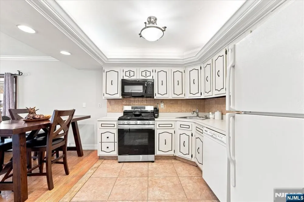 57 Reilly Court Hackensack, NJ 07601