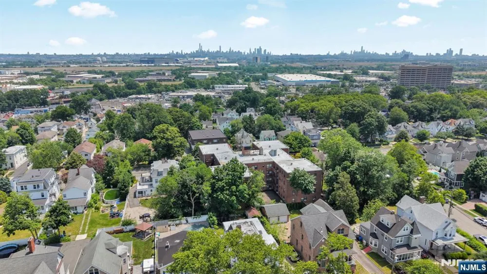 130 Orient Way CC Rutherford, NJ 07070