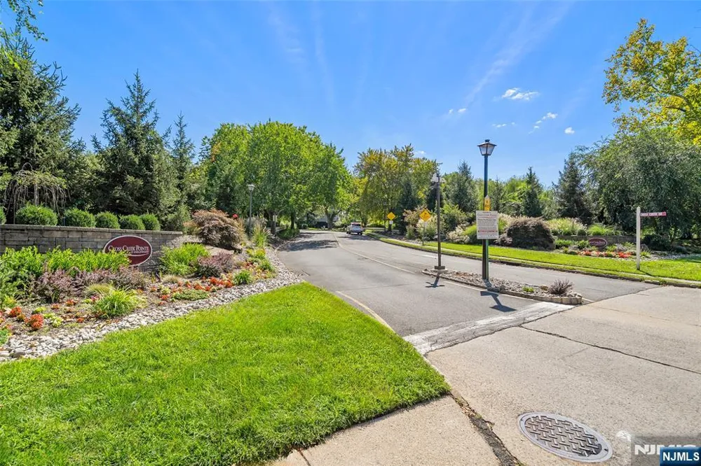 22 Mallard Court Englewood, NJ 07631