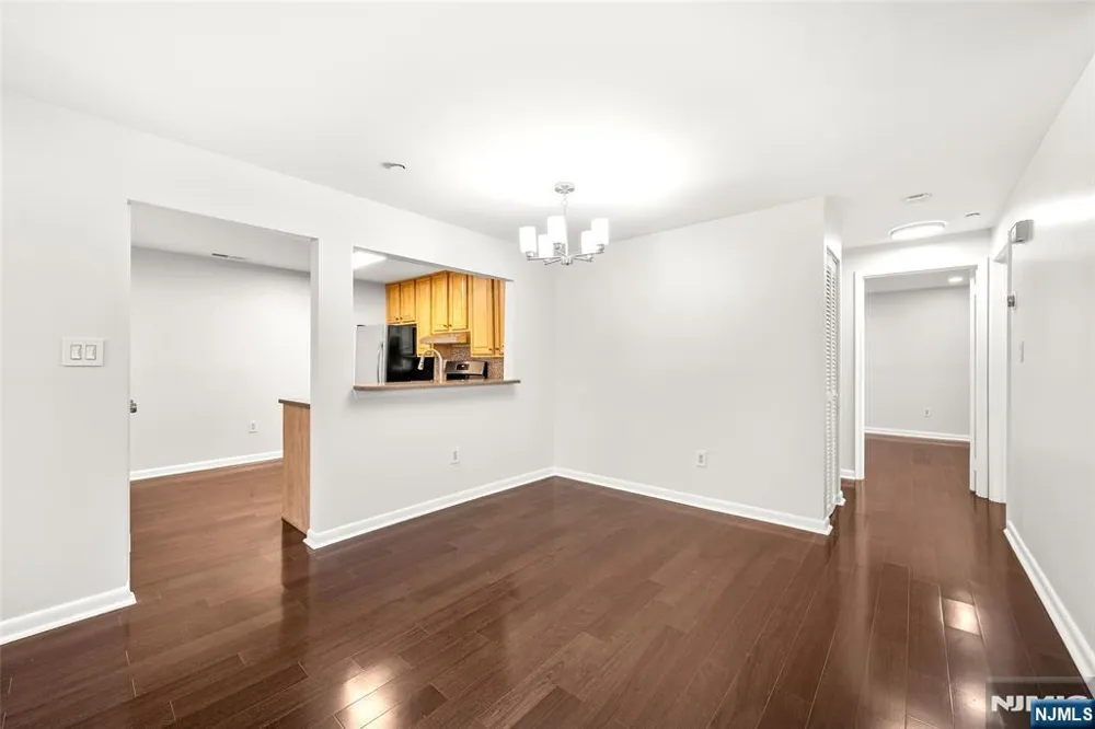 22 Mallard Court Englewood, NJ 07631
