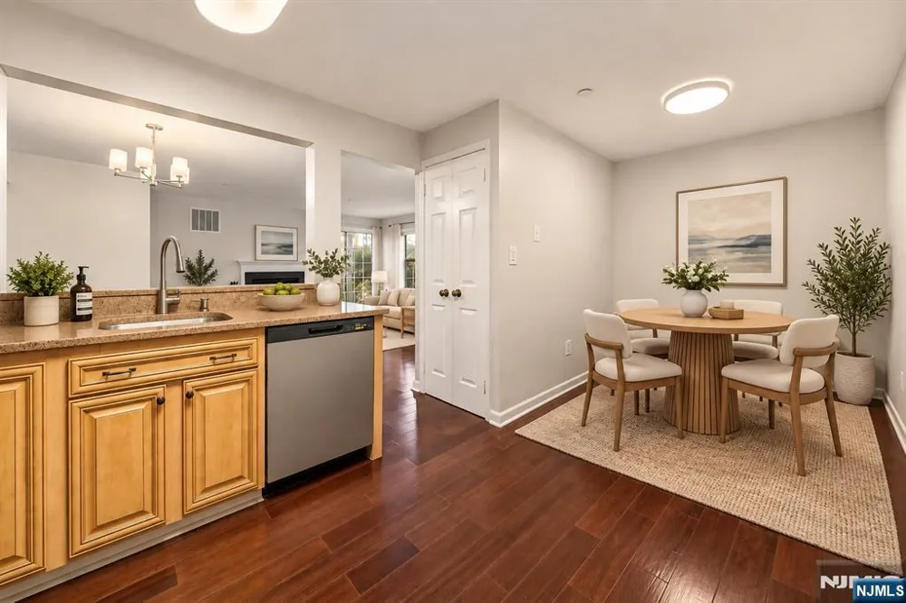 22 Mallard Court Englewood, NJ 07631